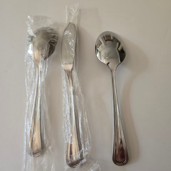 NOS Reed & Barton WOODBURY Butter Knife Sugar and Teaspoon Stainless Flatware - Picture 2 of 5